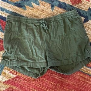 Olive green Linen shorts!